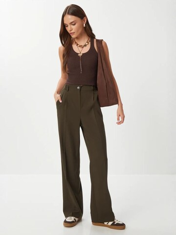 Loosefit Pantalon à pince Happiness İstanbul en vert