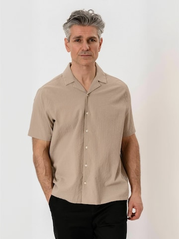 Regular fit Camicia ' Polo ' di TEESHOPPEN in beige: frontale