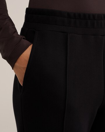 WE Fashion Loosefit Ráncos nadrág - fekete