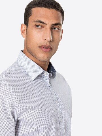 Slim fit Camicia di s.Oliver BLACK LABEL in bianco