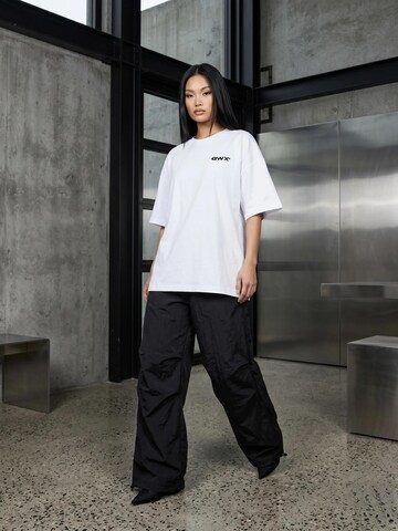 QWX2 Oversized Shirt 'UNITY' in White