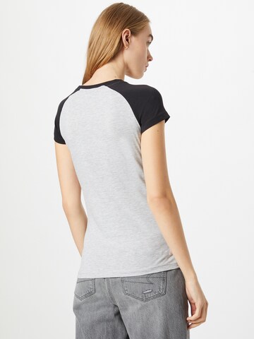 BENCH T- Shirt 'TRINA' in Grau