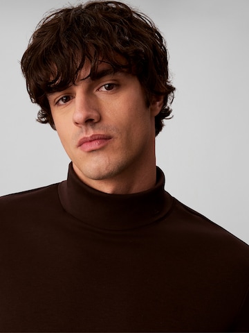 Calvin Klein Regular Shirt in Bruin