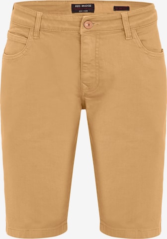 Redbridge Regular Chino Pants 'Rayleigh' in Brown: front