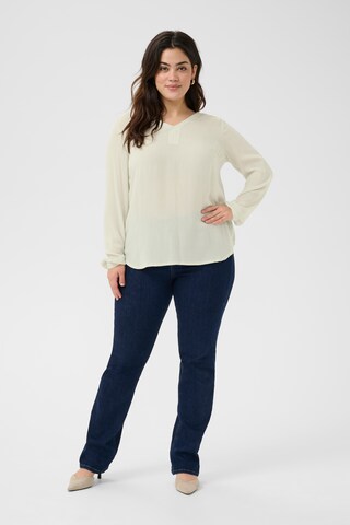 KAFFE CURVE Blus 'Ami' i vit