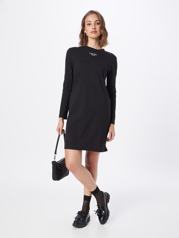 Calvin Klein Jeans - Vestido en negro