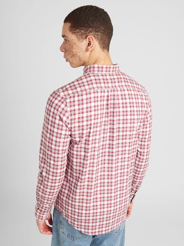 Lee Regular fit Button Up Shirt in Red