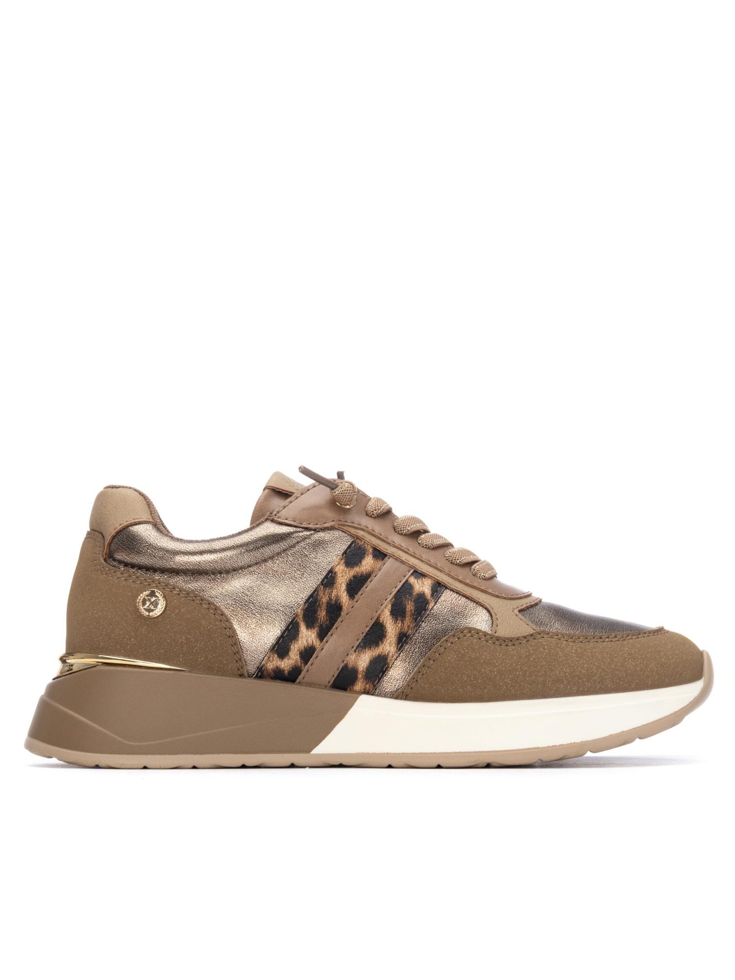 Chaussure de sport '14467202' Xti en gris : devant