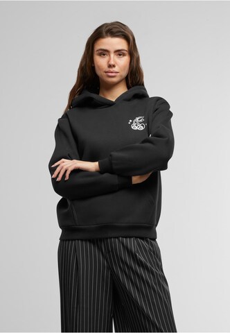 Felpa 'Lucky Cherry' di Miss Tee in nero