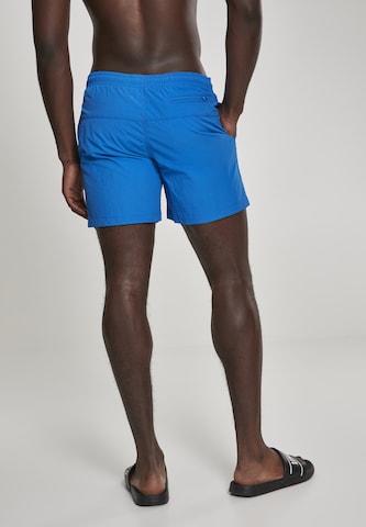 Urban Classics Badeshorts i blå