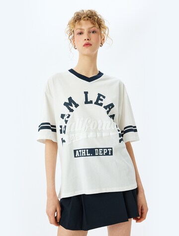 Koton Shirt in White: front