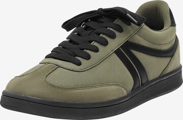 Pull&Bear Sneakers in Green: front