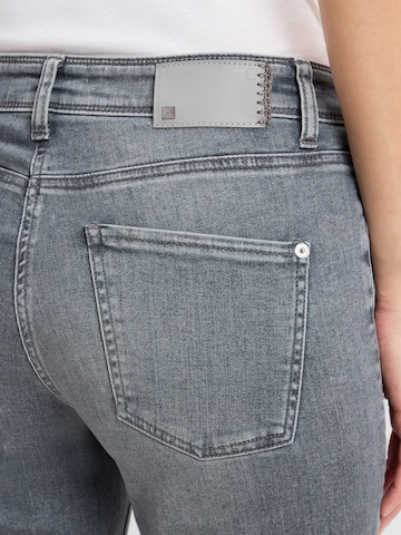 Cambio Regular Jeans 'Piper' in Grau