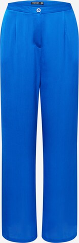 Nasty Gal Plus Wide leg Pleat-front trousers in Blue: front