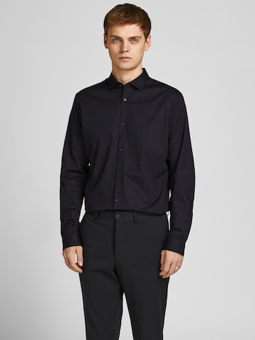 Coupe slim Chemise 'Cardiff' JACK & JONES en noir : devant