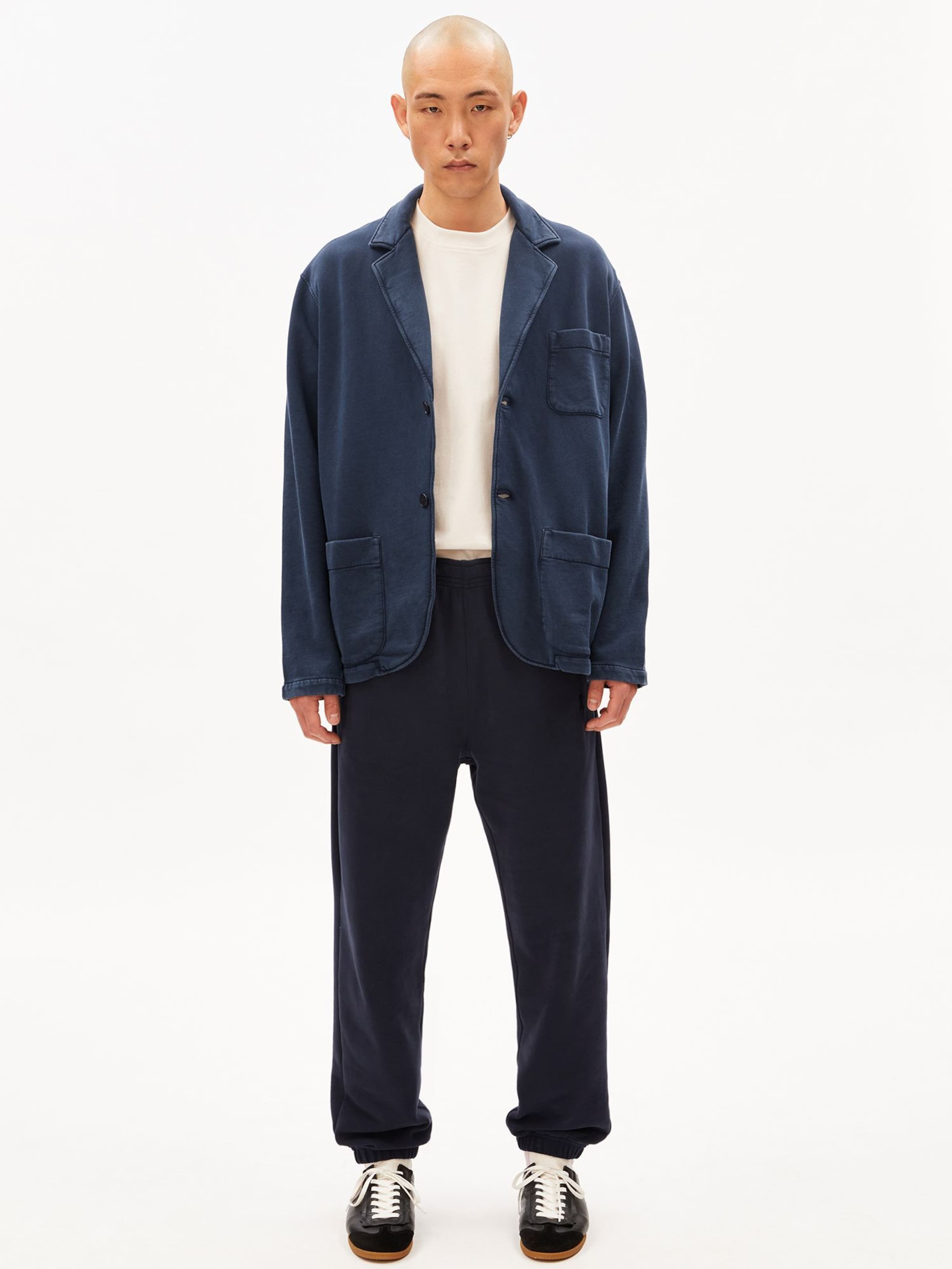 ARMEDANGELS Loosefit Broek in Blauw: voorkant