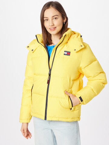 Tommy Jeans Χειμερινό μπουφάν 'Alaska' σε κίτρινο: μπροστά