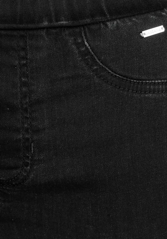 LASCANA Skinny Pajama pants in Black