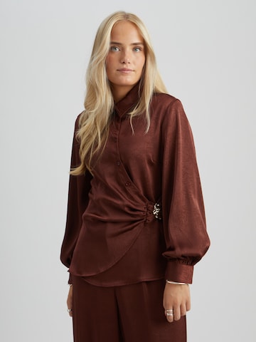 Peppercorn - Blusa 'Tina' em vermelho: frente