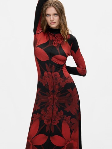 Desigual Платье в Черный
