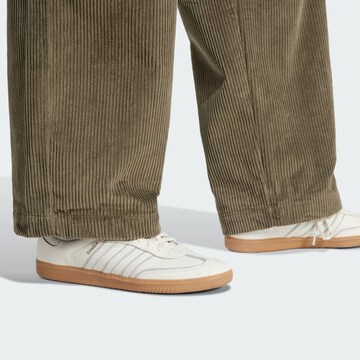 ADIDAS ORIGINALS Loosefit Hose in Grün