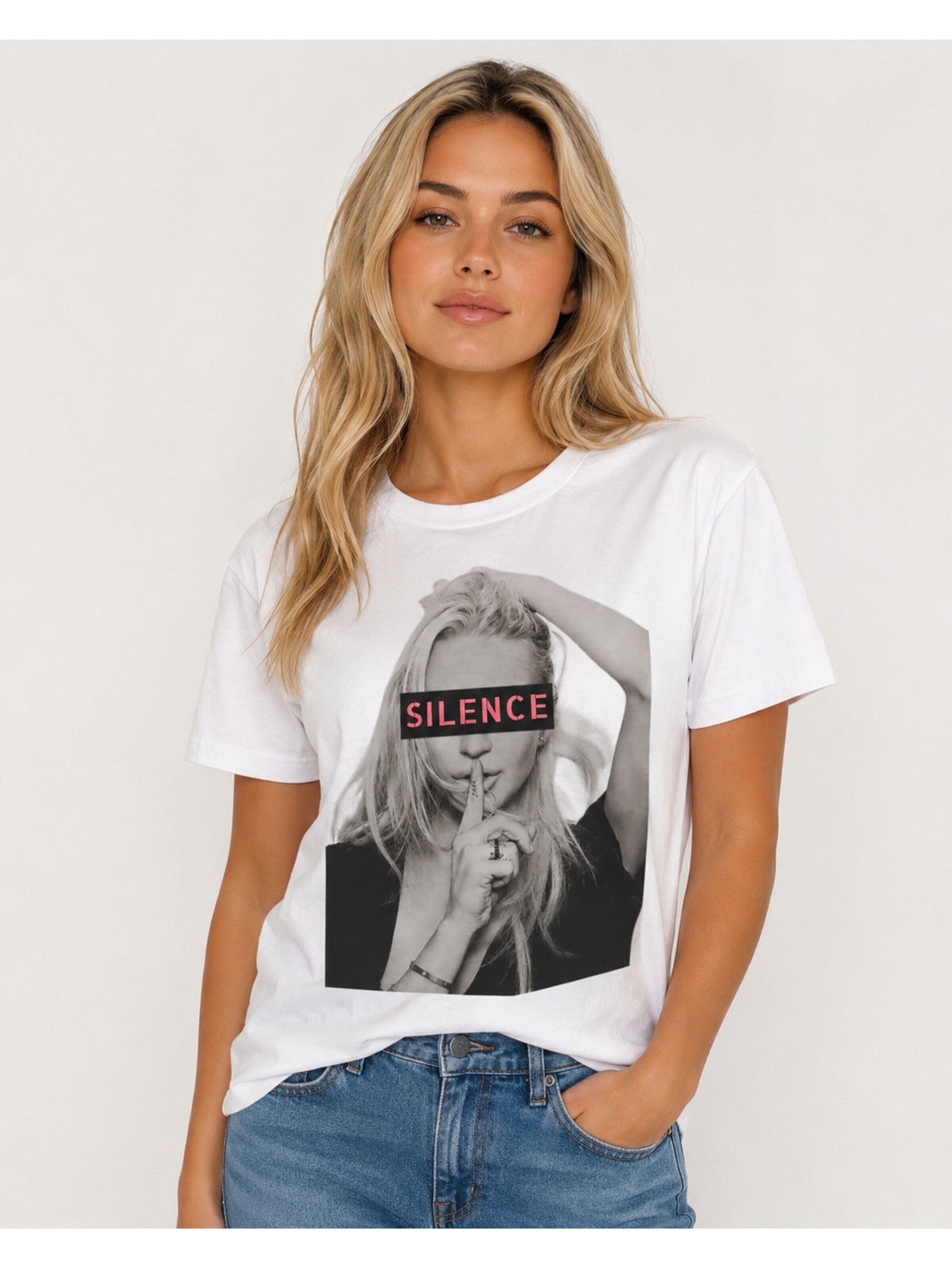 Printdistrict.dk T-shirt 'Silence' i vit
