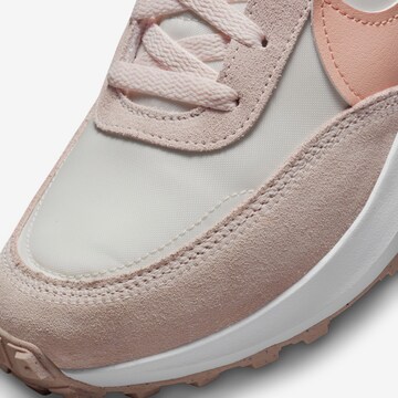 Nike Sportswear Sneaker 'Waffle Debut' in Pink