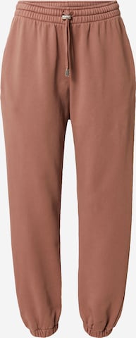 Pantalon 'Ida' A LOT LESS en marron : devant