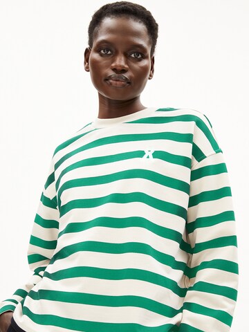 Pull-over ARMEDANGELS en vert : devant