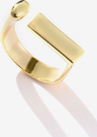 SOHI Ring 'Quinn Ma' in Gold: front