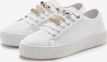 LASCANA Sneaker low i hvid