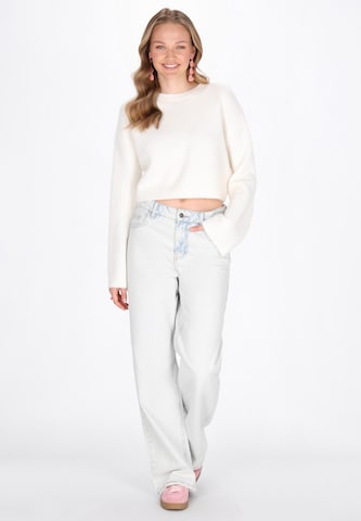 MYMO - Pullover em branco