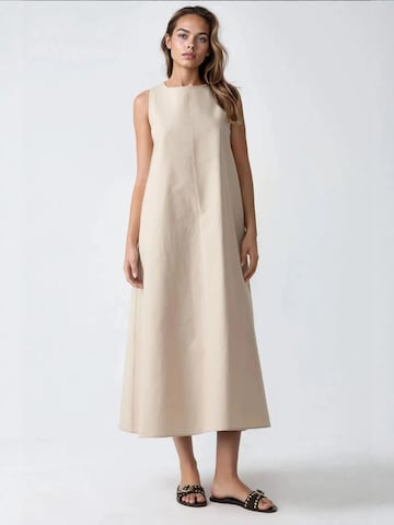 Hiccup Kleid in Beige: Vorderseite