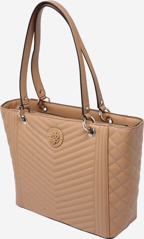 GUESS Handtasche 'NOELLE' in Braun