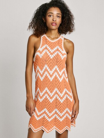Pepe Jeans Gebreide jurk 'Oriana' in Oranje: voorkant