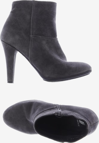 Görtz Dress Boots in 38 in Grey: front