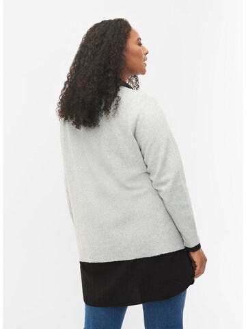 Zizzi Pullover i grå