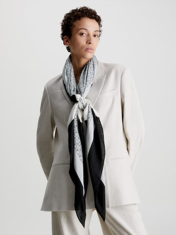 Calvin Klein Scarf i svart: framsida