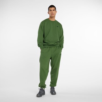 new balance Sweatshirt 'Athletics' in Groen