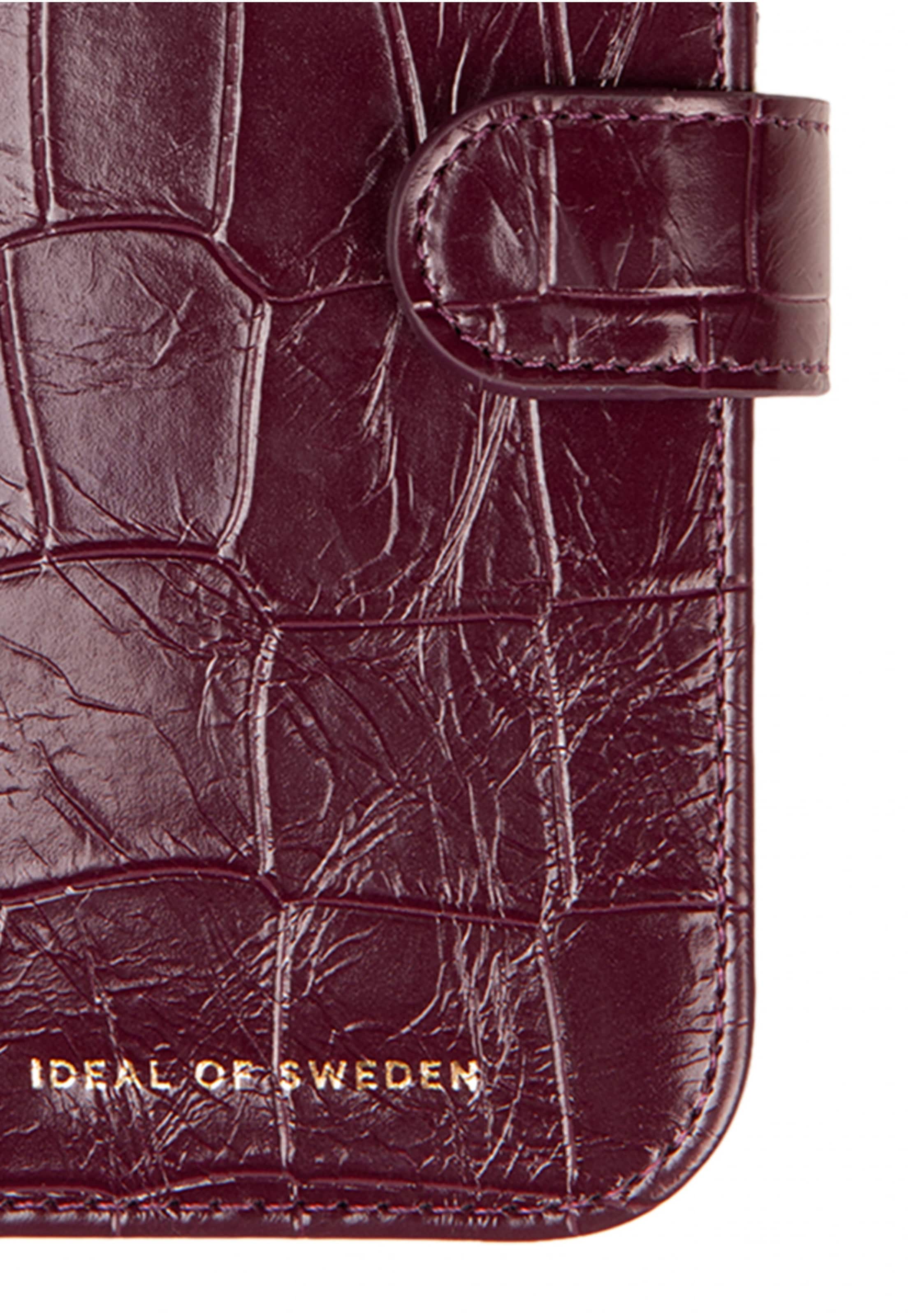 Protection pour Smartphone 'MagSafe iPhone 16 Pro' iDeal of Sweden en rouge