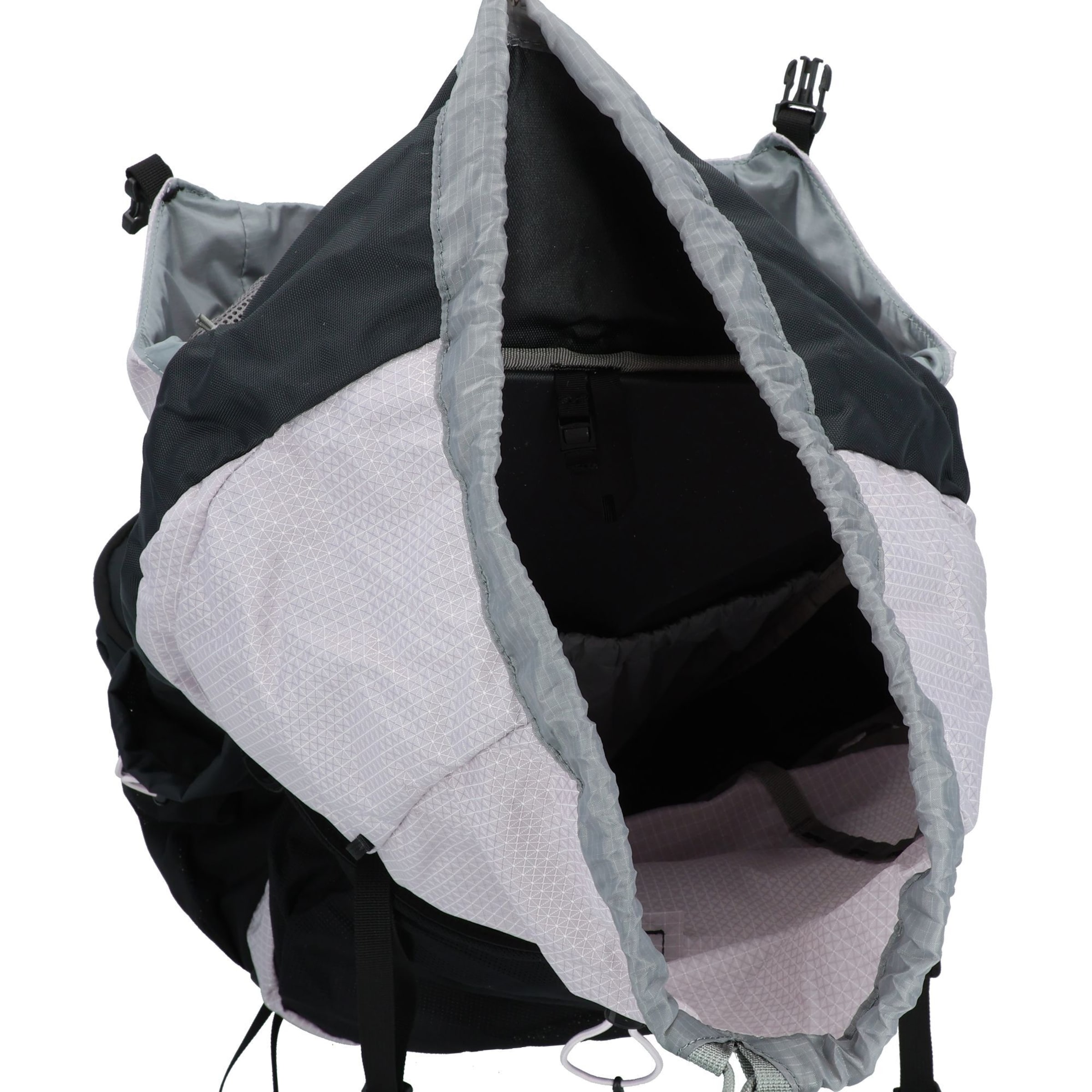 MAMMUT Sports backpack 'Ducan' in Black