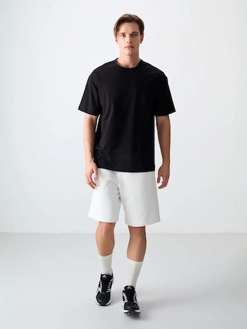 Tommy Life - Camisa em preto