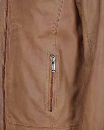 MUSTANG Between-Season Jacket ' 31021630 ' in Brown