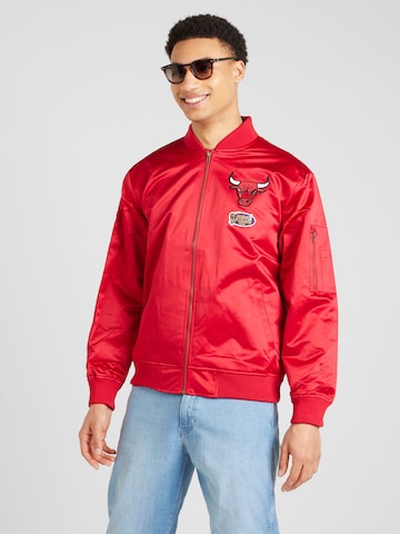 Veste mi-saison Mitchell & Ness en rouge : devant