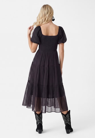 Robe d’été 'Boho' IZIA en noir