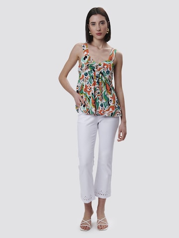 Top di Influencer in colori misti