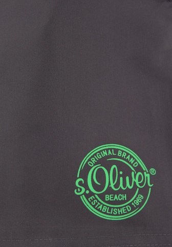 s.Oliver Badeshorts in Grau