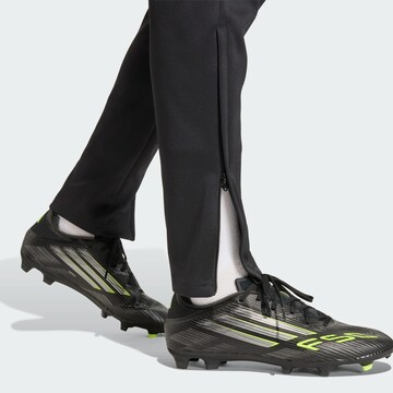 Effilé Pantalon de sport 'Entrada26' ADIDAS PERFORMANCE en noir