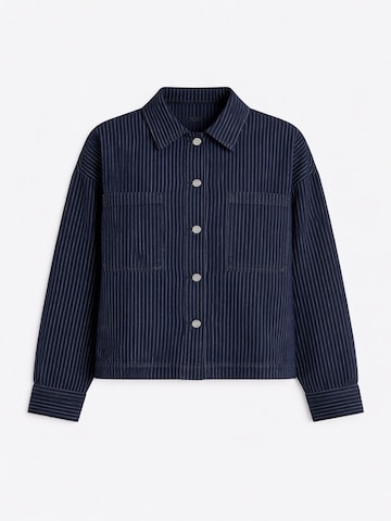IT'S BASIC Oversized shirt 'Oversized Pinstriped Denim Shirt' in Blauw: voorkant