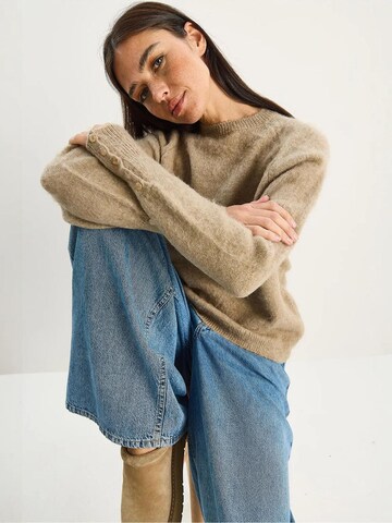 Pullover di Bianco Lucci in beige